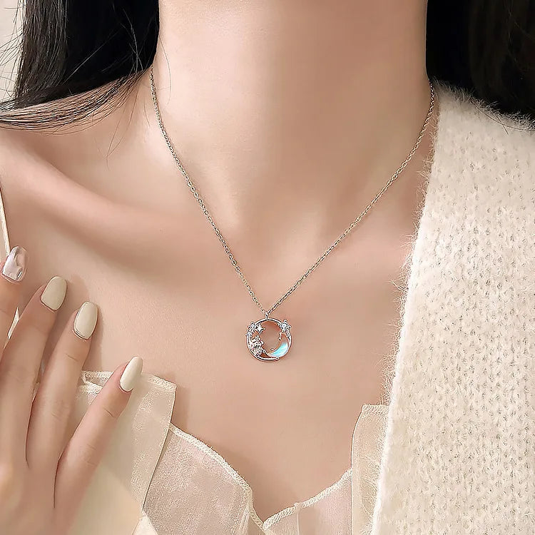 Starry Moon Cute Dragon Primordial Year of The Dragon Necklace for Girls Fashionable Fresh Cute Giving Girlfriend Birthday Gift