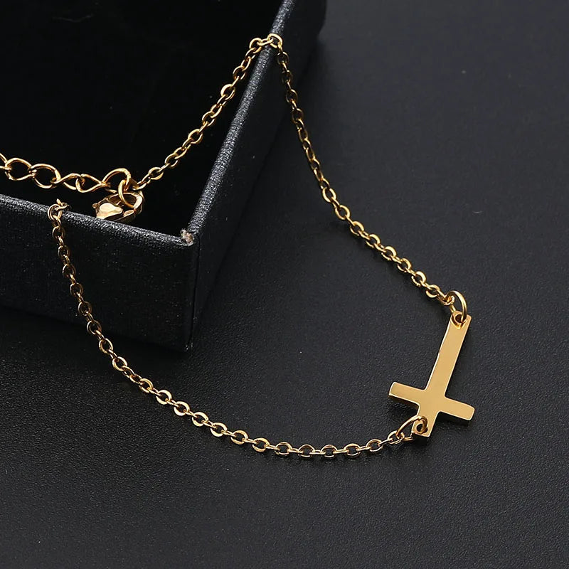 2022 New Stainless Steel Cross Charm Bracelet for Women Fashio Link Chain Friendship Bracelets Religious Valentines Day Jewelry